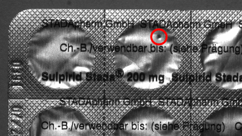 Detecting holes in packaging